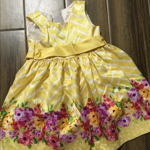 Toddler girl’s dress